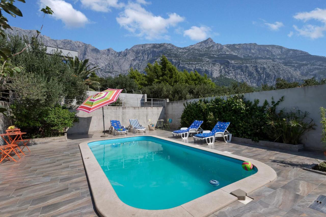 Apartments Vele Makarska Exterior foto