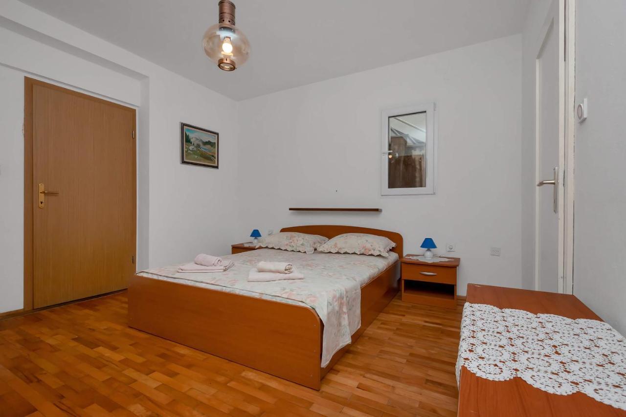 Apartments Vele Makarska Exterior foto