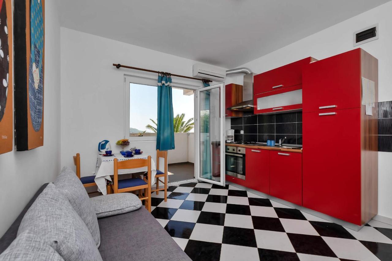 Apartments Vele Makarska Exterior foto
